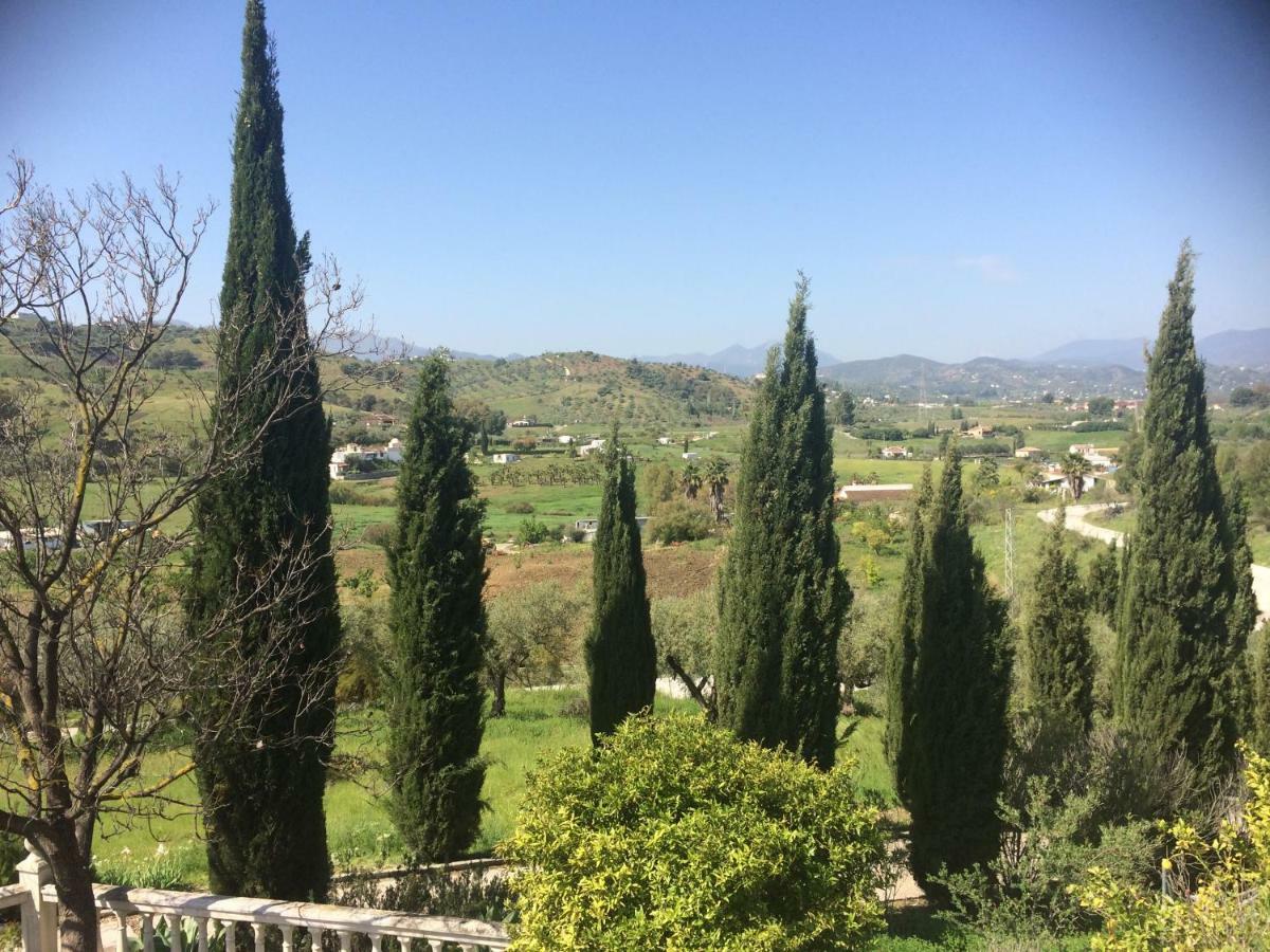 Villa De La Rosa Malaga Luaran gambar